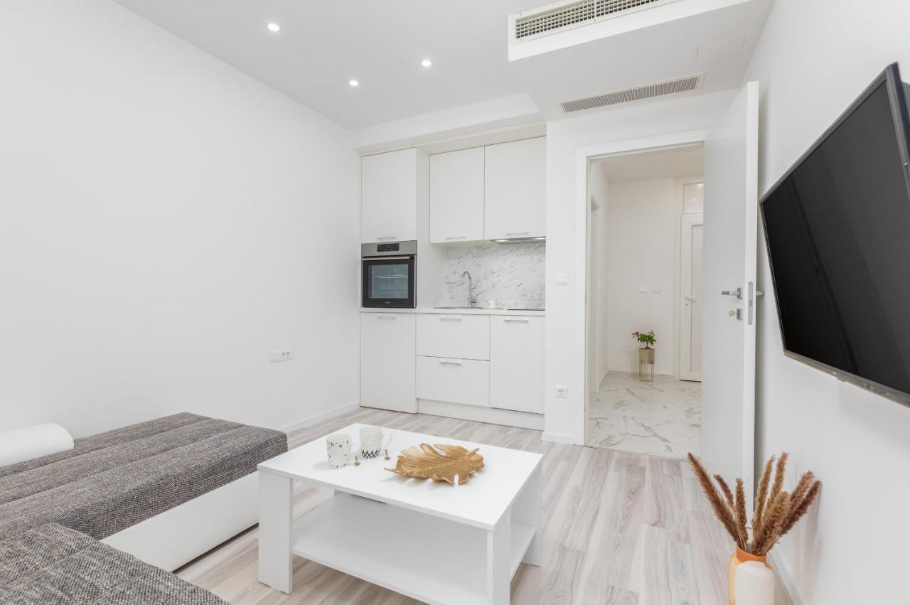 Apartman Knezevic A Fažana Exteriör bild
