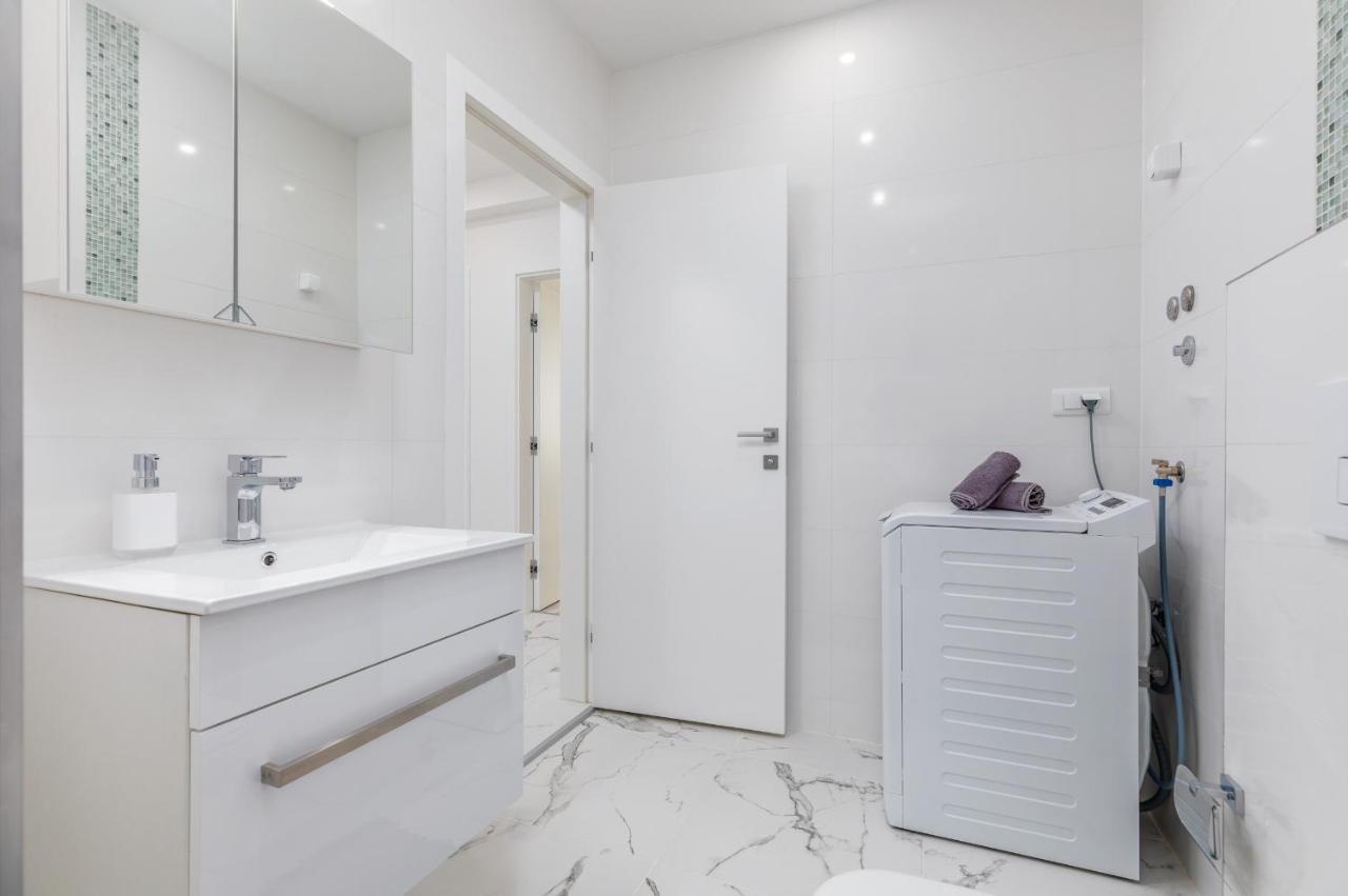 Apartman Knezevic A Fažana Exteriör bild