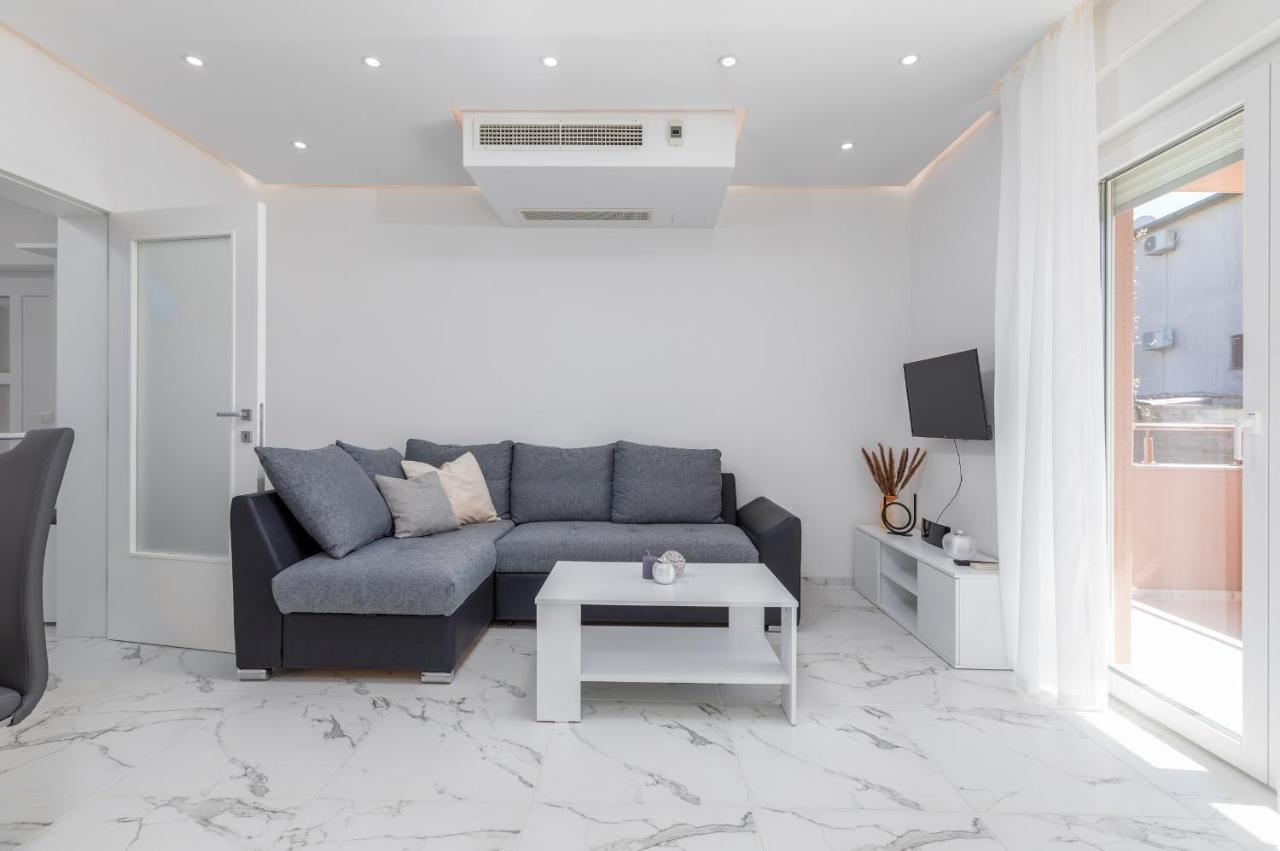 Apartman Knezevic A Fažana Exteriör bild