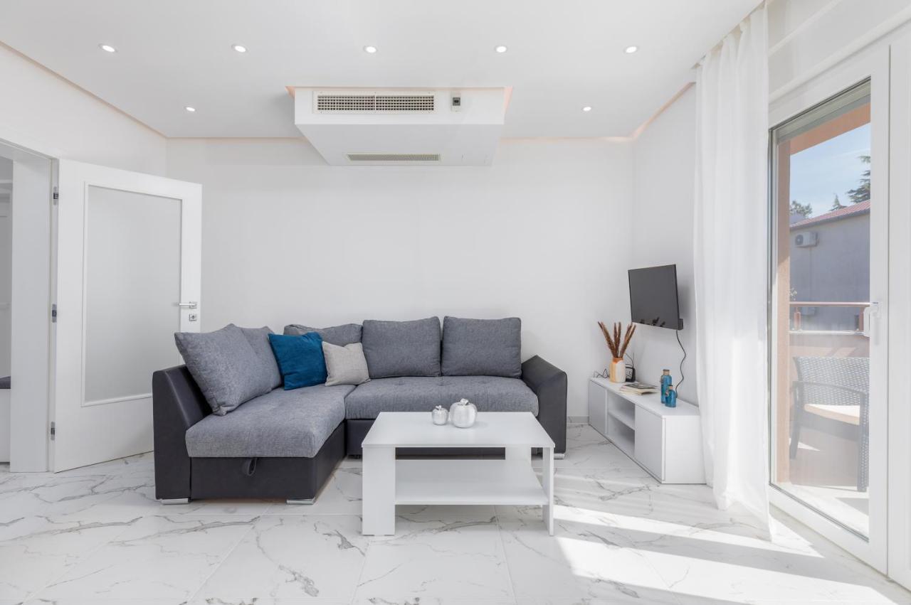 Apartman Knezevic A Fažana Exteriör bild